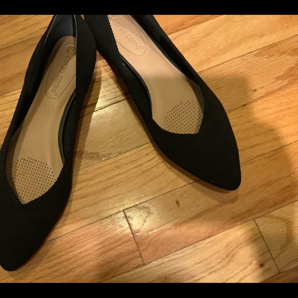 Nearly new Corso Como knit flats - size 6.5